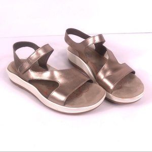 Bionica Cybele 2 Sandal in Rose Gold Size 8